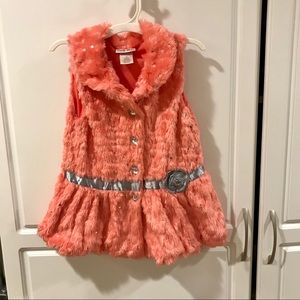 Girls pink fluffy vest shirt